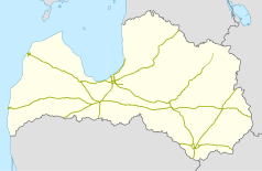 Mapa konturowa Łotwy, w centrum znajduje się punkt z opisem „Rīga Pasažieru”