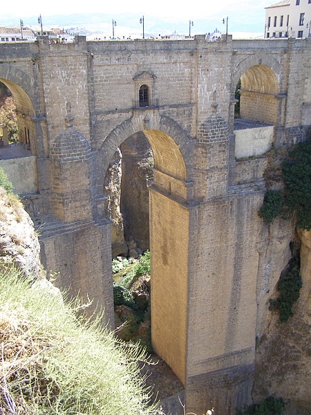 File:Ronda Puente Nuevo 1.jpg