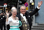 Dronning Margrethe II og Prins Henrik kom til Konserthuset i Stockholm i Sverige, dagen før bryllaupet til Kronprinsesse Victoria og Daniel Westling (no Prins Daniel), 18. juni 2010
