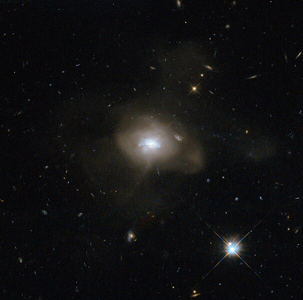 File:SDSS J162702.56+432833.9.jpg