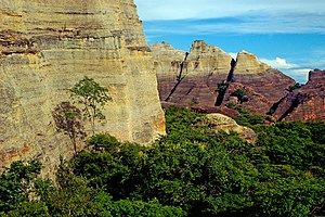 Parque Nacional Serra Da Capivara: Sítios arqueológicos, Patrimônio, Infraestrutura