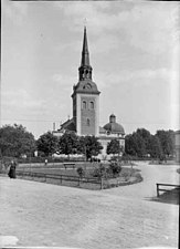 Området 1904-1906 med Storgatan och Sankta Ragnhilds kyrka i bakgrunden