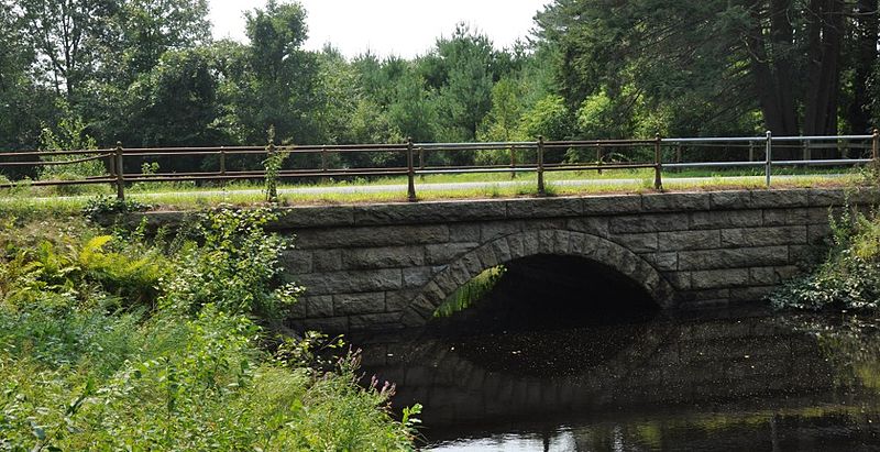 File:SouthboroughMA WachusettAqueductFirstNorthboroStreetArch.jpg