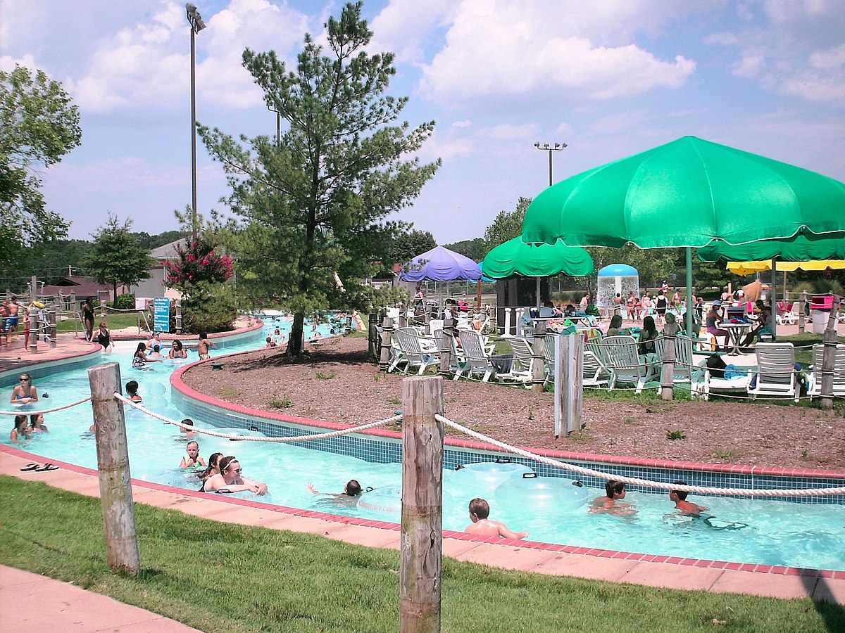 Splash pad - Wikipedia