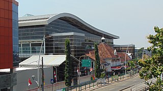 <span class="mw-page-title-main">Jatinegara</span> District in East Jakarta, Indonesia