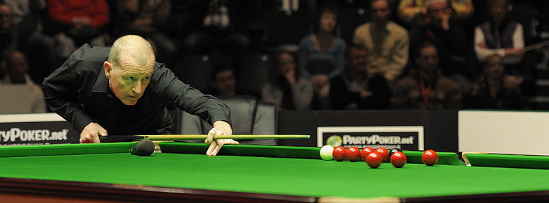 File:Steve Davis at German Masters Snooker Final (DerHexer) 2012-02-05 13.jpg