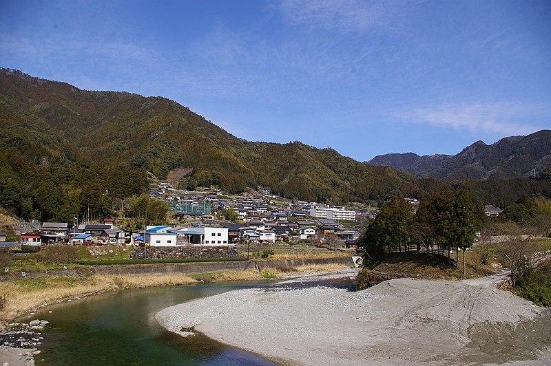 File:Takenotani Ikegawa Kochi.JPG