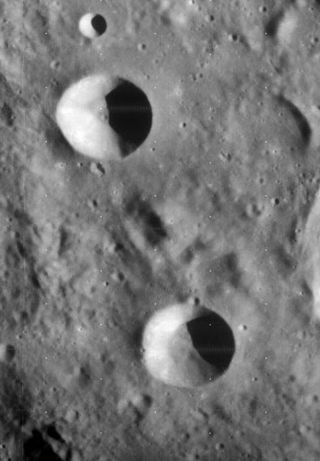 <span class="mw-page-title-main">Theon Junior (crater)</span> Crater on the Moon