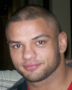 Thiago Alves.JPG