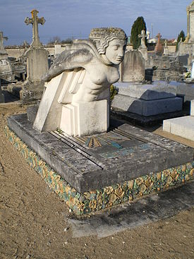 Tombe de Louis Lourioux à Foëcy. 001.jpg