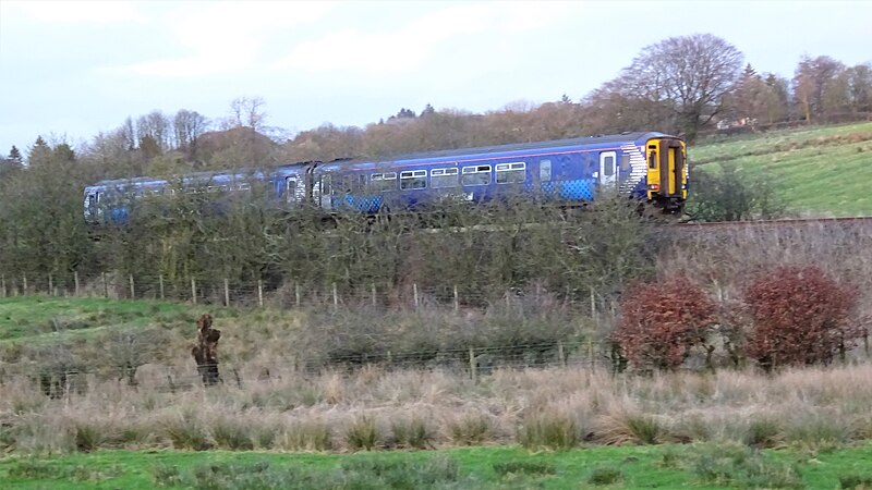 File:Train from Dunlop, old G&SWR line, East Ayrshire.jpg