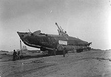 USS H-3 during salvage operations, 6 April 1917 USS H-3 1917 h35850.jpg