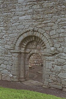 Romanesque doorway Ullard Church Romanesque Doorway 1997 08 28.jpg