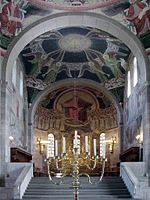Koret i Viborg domkirke med Joakim Skovgaards fresker. I apsishvelvet ble F.C. Lunds tronende Kristus malt over med en mer grundtvigiansk utgave av Dommedag. Foto: Hans Andersen