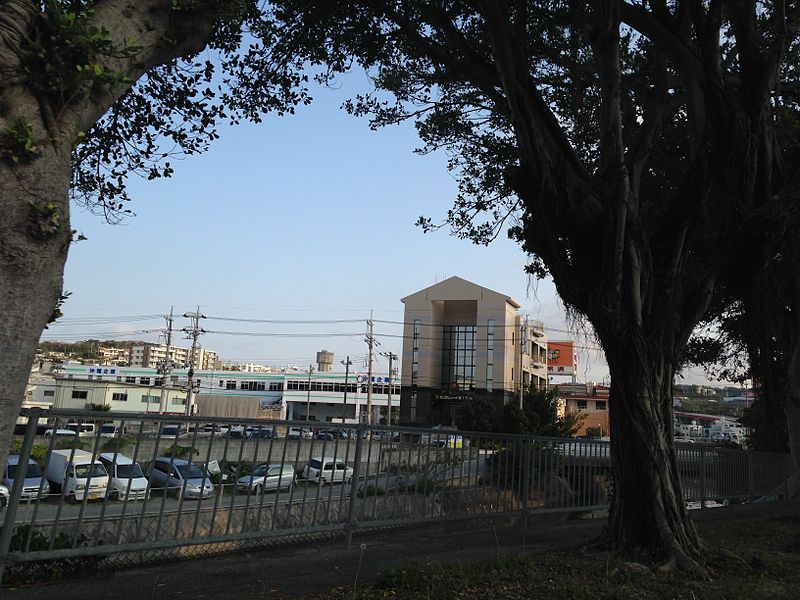 File:View of south side near Makiminato Crossroads.JPG