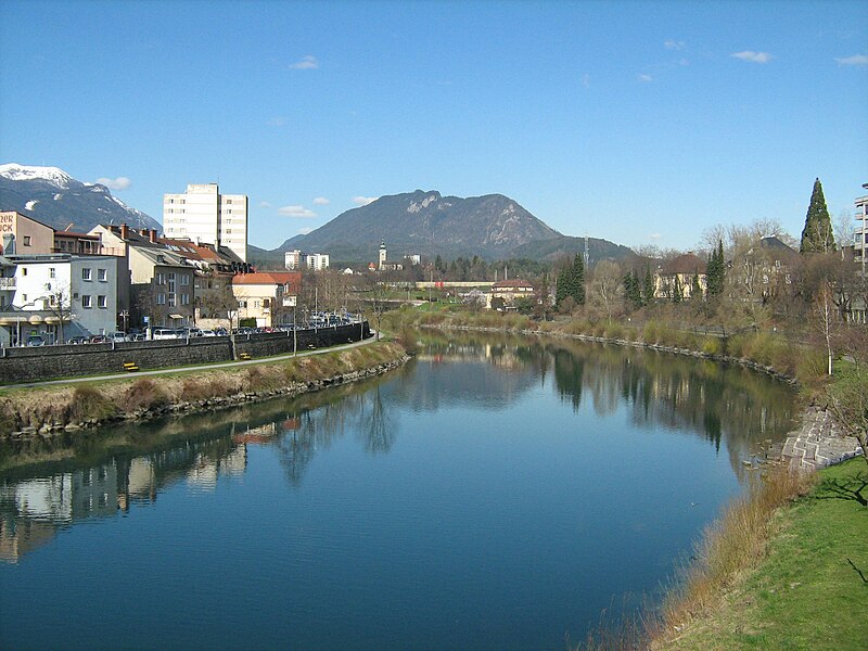 File:Villach Landscape.JPG