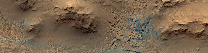 (ESP 074113 1775) Layered Bedrock in Miyamoto Crater.png