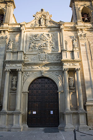 Úbeda-Puerta de la Iglesia Santa Maria de los Reales Alcazares.20110918.jpg