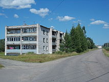 Immeuble résidentiel à la gare de Svir, 2013