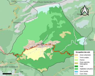 Barevná mapa znázorňující využití půdy.