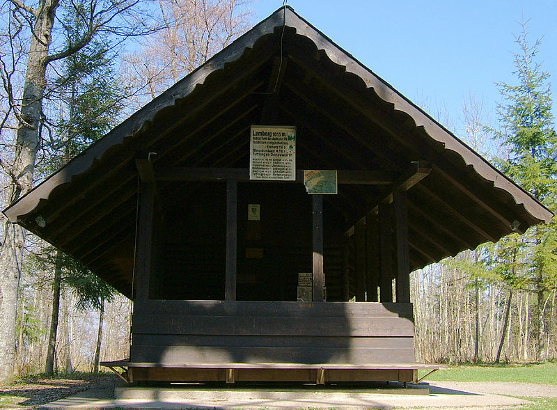 File:2007-04-12Lembergturm22Hütte.jpg