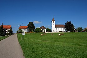 Leutmerken mit paritätischer Kirche St. Peter und Paul