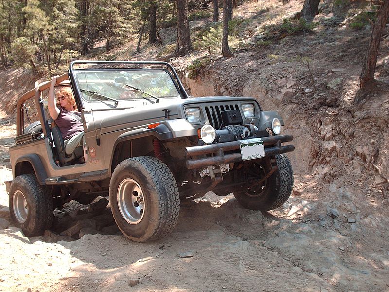 File:7-3-06 drive crystal mountain 4x4 011.jpg