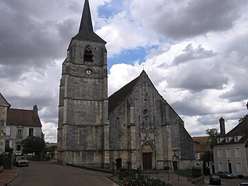 Fichier:89_-_Treigny_Église.jpg