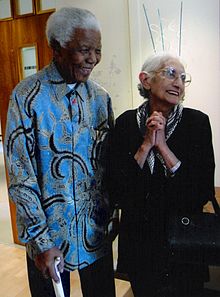 Fotograaf van Amina Desai met Nelson Mandela