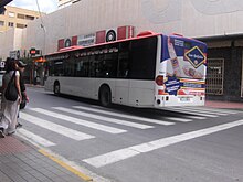 Autobús de SURBUS en la calle Gregorio Marañón, esquina con carretera de Ronda