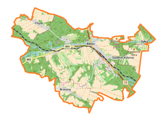 Mapa konturowa gminy Bełżec, blisko centrum na prawo znajduje się punkt z opisem „Pomnik-Cmentarz w Bełżcu”