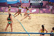 Deutsch: Beachhandball bei den Olympischen Jugendspielen 2018; Tag 5, 10. November 2018; Mädchen, Hauptrunde - Ungarn-Argentinien 1:2 English: Beach handball at the 2018 Summer Youth Olympics at 11 October 2018 – Girls Main Round – Hungary-Argentina 1:2