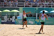 Deutsch: Beachvolleyball bei den Olympischen Jugendspielen 2018; Tag 11, 17. Oktober 2018; Jungen, Spiel um Platz 3 – Argentinien-Ungarn 2:0 (21–15/21–15) English: Beach volleyball at the 2018 Summer Youth Olympics at 17 October 2018 – Bronze Medal Match – Argentina-Hungary 2:0 (21–15/21–15)