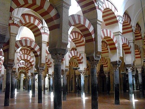 Bosque de columnas 01 - Mezquita de Córdoba