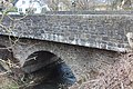 Die Brohlbachbrücke in Brohl mit dem Wegekreuz von 1666, Kulturdenkmal in Brohl