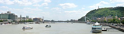 Miniatuur voor Bestand:Budapest Panorama with Elizabeth (Sissi) bridge.jpg