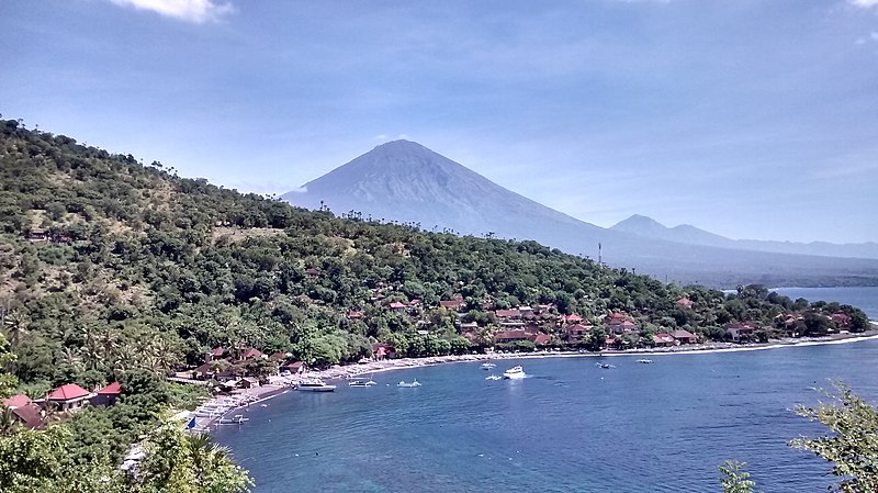 File:Bunutan, Abang, Karangasem Regency, Bali, Indonesia - panoramio (7).jpg