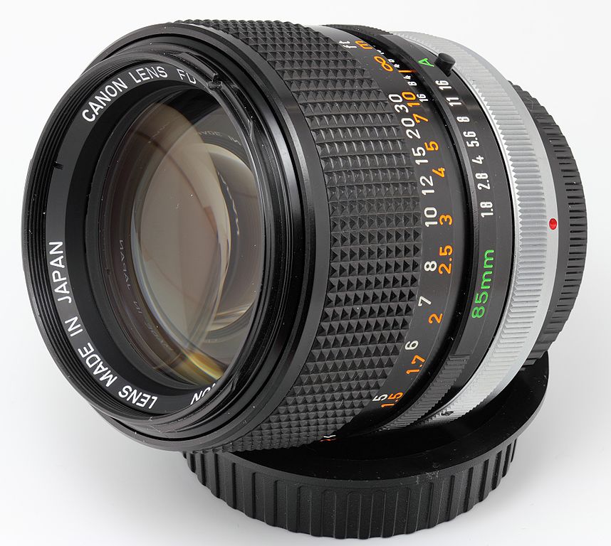 File:Canon FD 85mm f-1.8 S.S.C. Lens (5770176081).jpg - Wikimedia