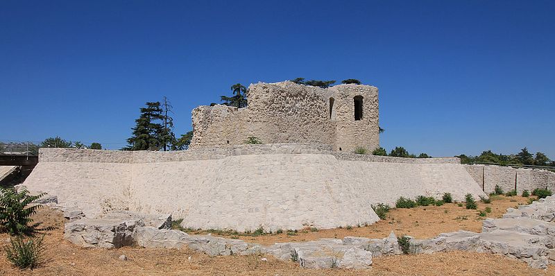 File:Castillo de La Alameda (Madrid) 10.jpg