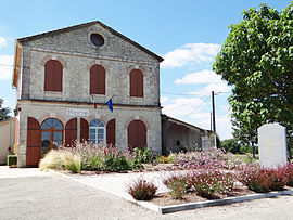 The town hall in Cauzac