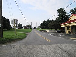 Looking south along Dam 5 Road