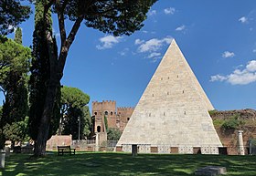 Image illustrative de l’article Pyramide de Cestius