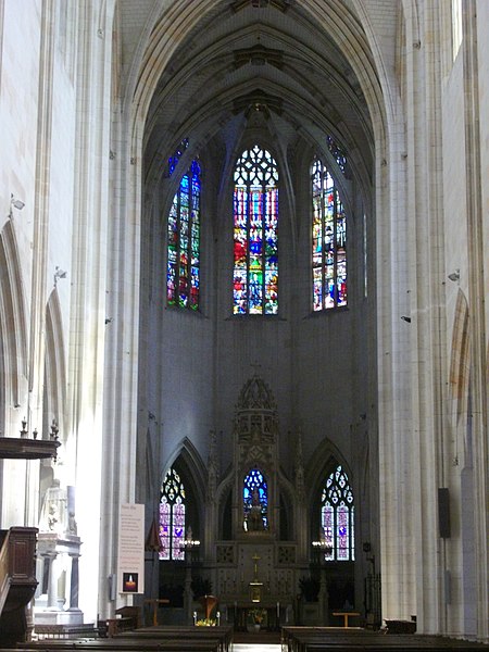 File:Cléry-Saint-André - basilique Notre-Dame, intérieur (06).jpg