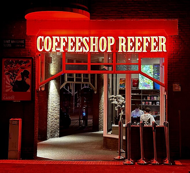 File:Coffeeshop Reefer.jpg