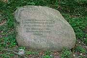 English: Old cemetery in Czymanowo. Polski: Stary cmentarz we wsi Czymanowo.