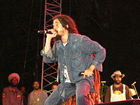 Damian-Marley-Smile-Jamaica-2008.jpg