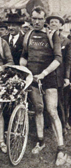 Denis Verschueren, vainqueur de Paris-Tours le 3 mai 1925.png