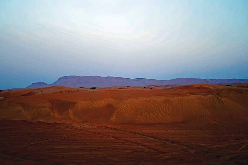 File:Dubai Wüste.jpg