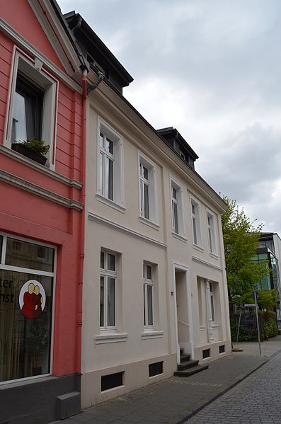 File:Duisburg, Ruhrort, Harmoniestraße 11, 2014-04 CN-01.jpg