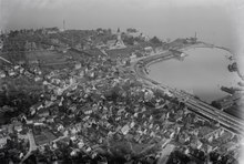 Aerial view from 300 m by Walter Mittelholzer (1924) ETH-BIB-Romanshorn v. S. W. aus 300 m-Inlandfluge-LBS MH01-004109.tif